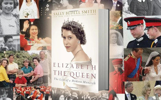 Elizabeth The Queen: The Life Of A Modern Monarch